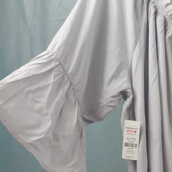 Off shoulder talk - Picture 2 of 3